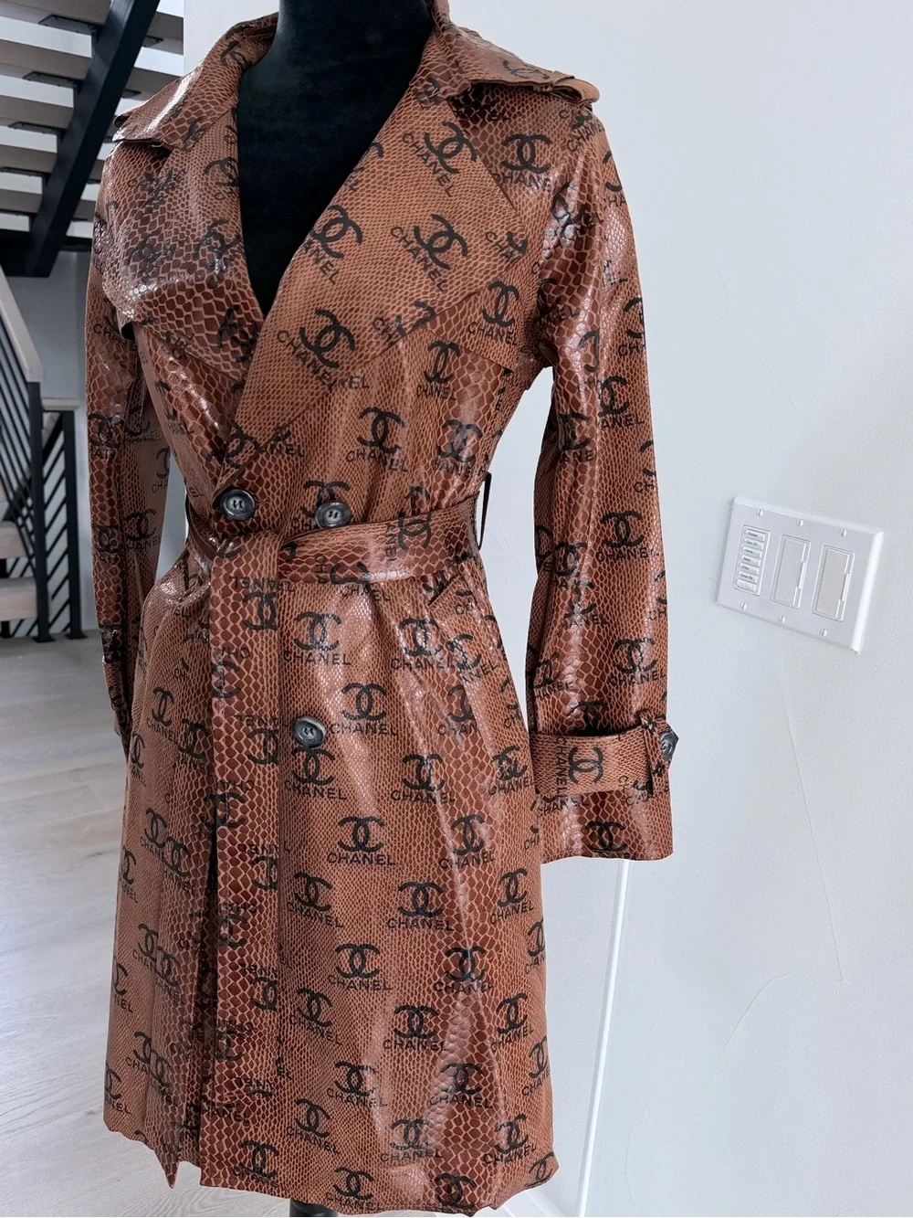 CHANEL long sleeve
